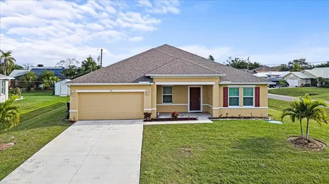 701 NE Perch Lane Port St Lucie FL 34983