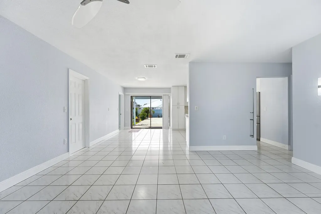 420 SE Streamlet Avenue Port St Lucie FL 34983