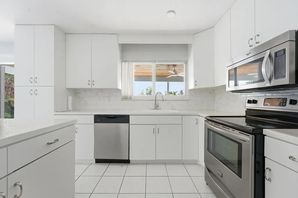 420 SE Streamlet Avenue Port St Lucie FL 34983