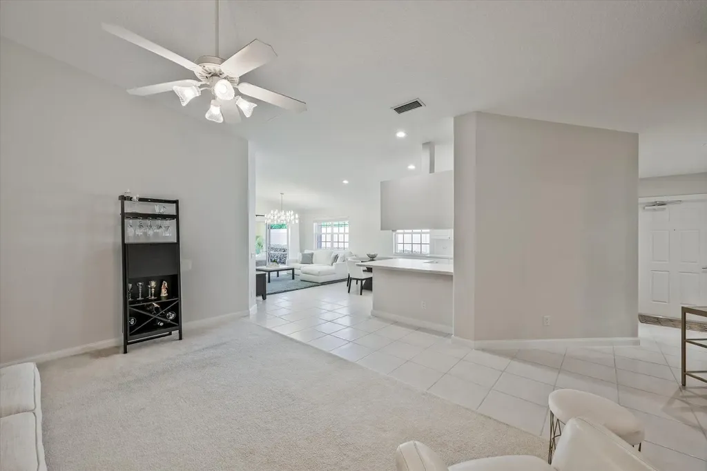 5063 Magnolia Bay Circle Palm Beach Gardens FL 33418