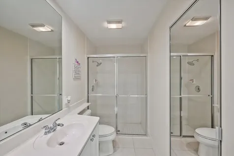 5063 Magnolia Bay Circle Palm Beach Gardens FL 33418