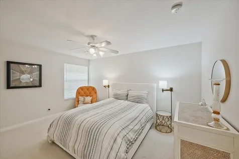 5063 Magnolia Bay Circle Palm Beach Gardens FL 33418