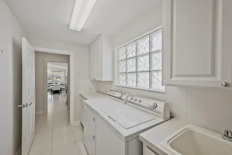 5063 Magnolia Bay Circle Palm Beach Gardens FL 33418