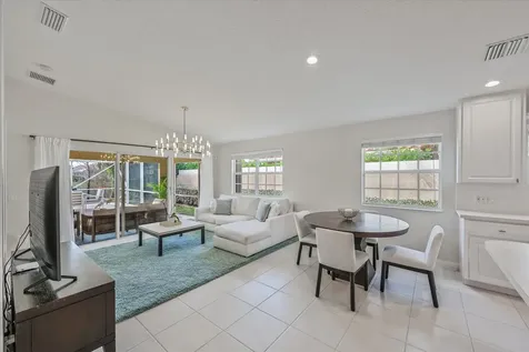 5063 Magnolia Bay Circle Palm Beach Gardens FL 33418