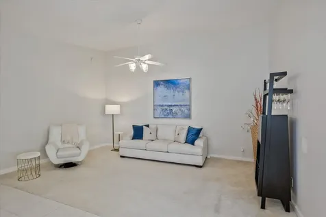 5063 Magnolia Bay Circle Palm Beach Gardens FL 33418