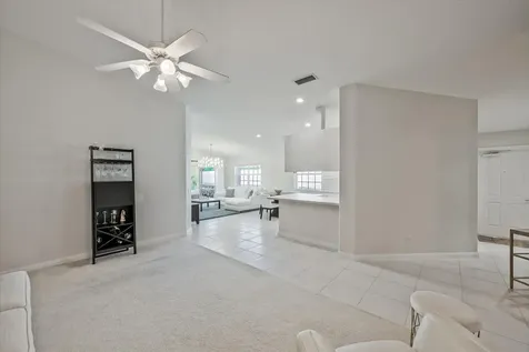 5063 Magnolia Bay Circle Palm Beach Gardens FL 33418