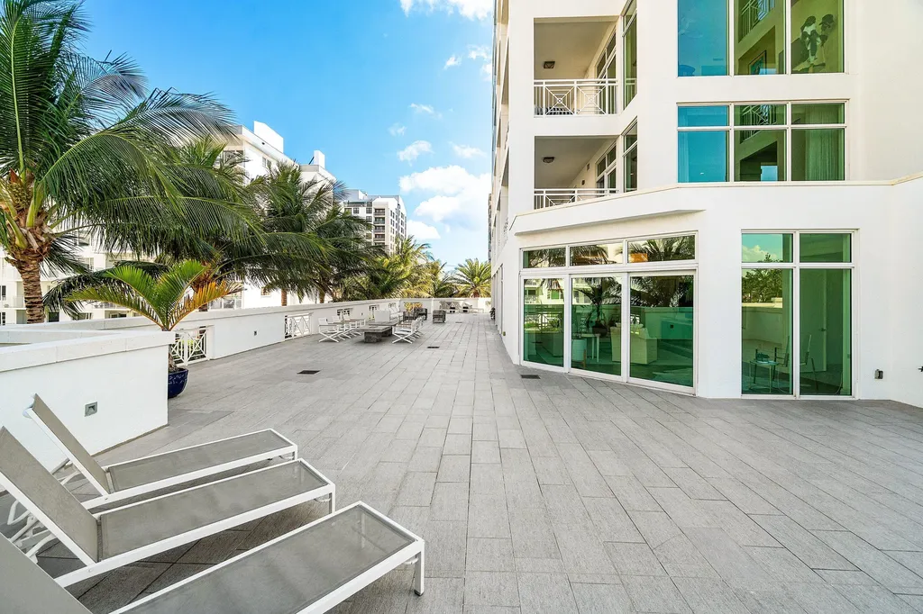 3200 S Ocean Boulevard Highland Beach FL 33487