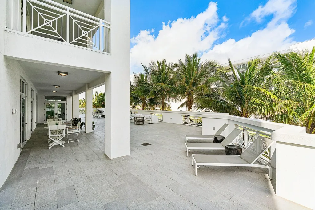 3200 S Ocean Boulevard Highland Beach FL 33487