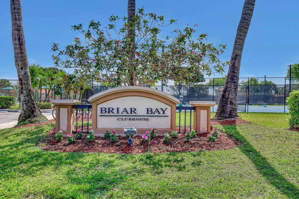 3464 Commodore Court West Palm Beach FL 33411