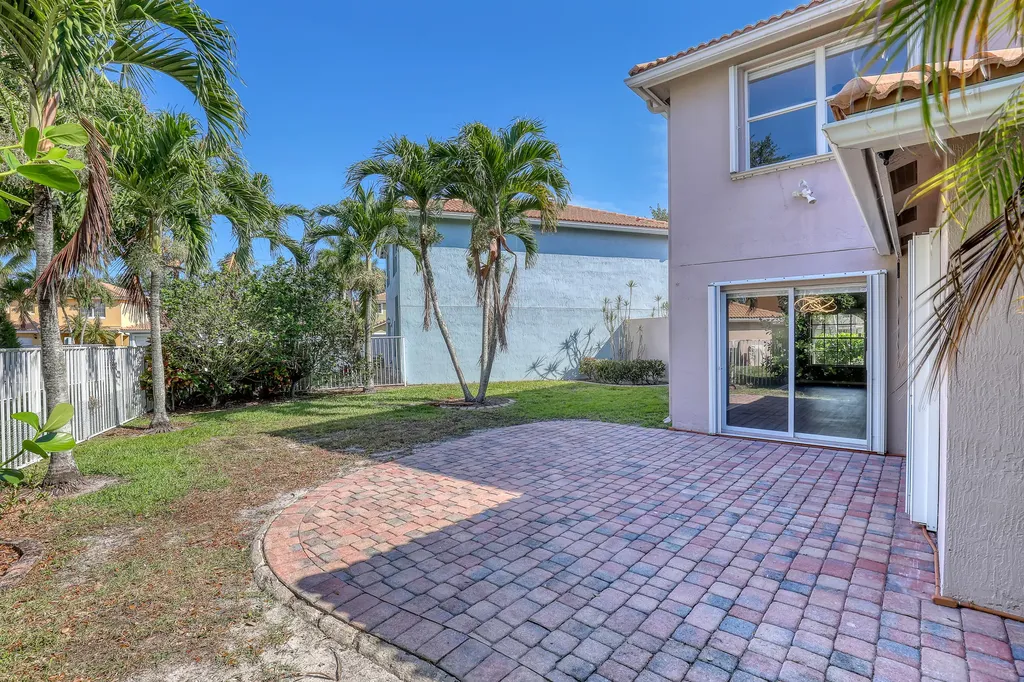 3464 Commodore Court West Palm Beach FL 33411