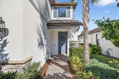 807 SE Villandry Way Port St Lucie FL 34984