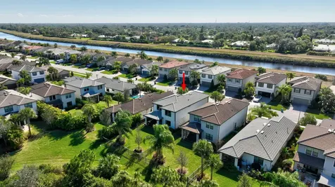 807 SE Villandry Way Port St Lucie FL 34984