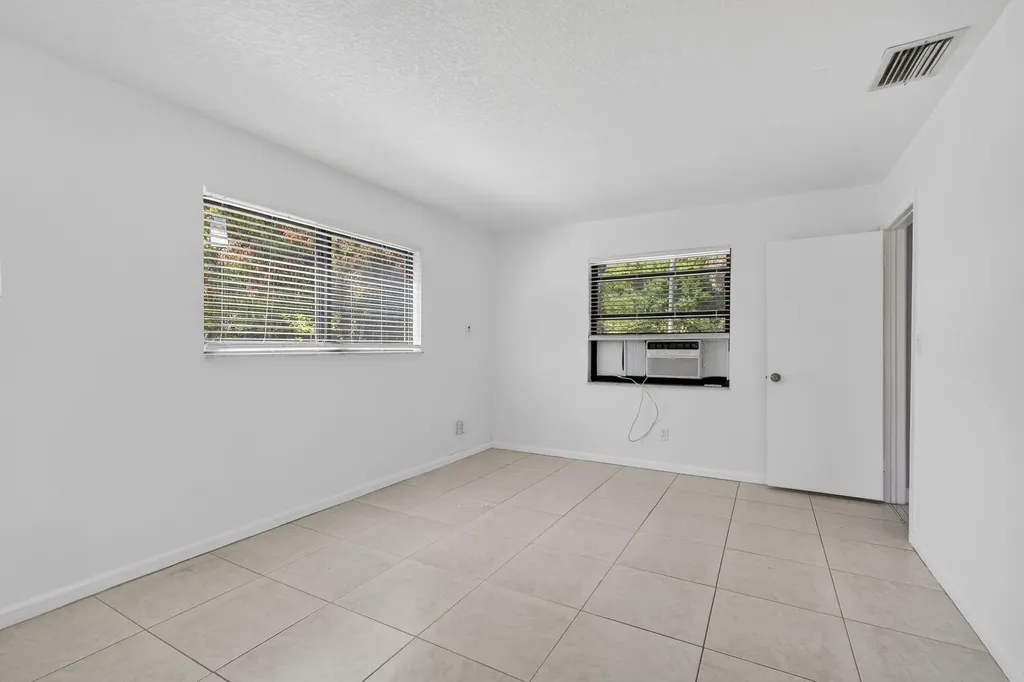 7107 181st Street N Jupiter FL 33458