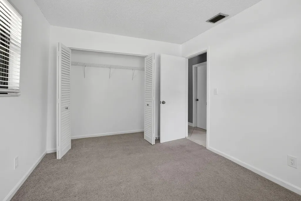 7107 181st Street N Jupiter FL 33458