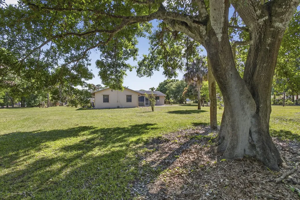 7107 181st Street N Jupiter FL 33458