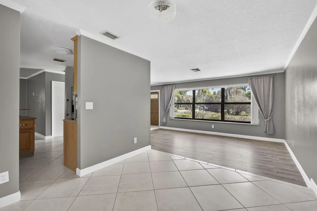 7107 181st Street N Jupiter FL 33458