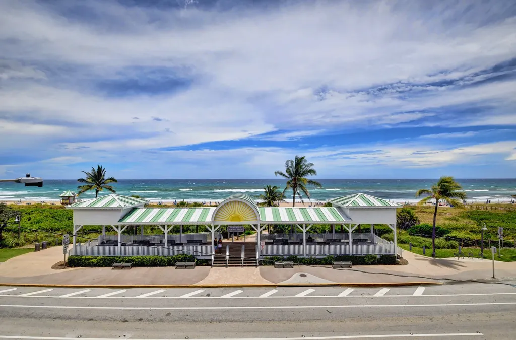 36 S Ocean Boulevard Delray Beach FL 33483