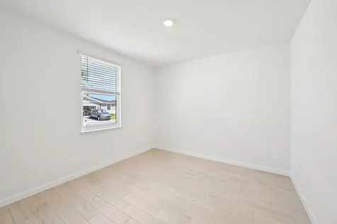 5473 Hampton Park Vero Beach FL 32966