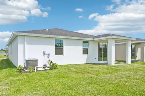 5473 Hampton Park Vero Beach FL 32966
