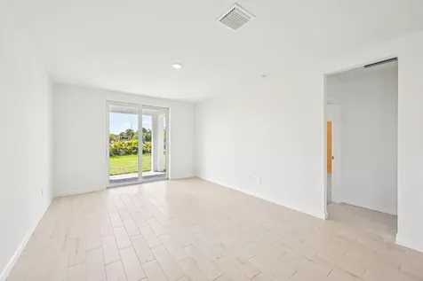 5473 Hampton Park Vero Beach FL 32966