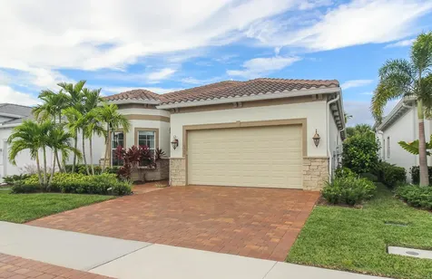 10369 Northbrook Circle Palm Beach Gardens FL 33412