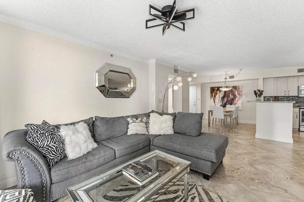 1801 N Flagler Drive West Palm Beach FL 33407
