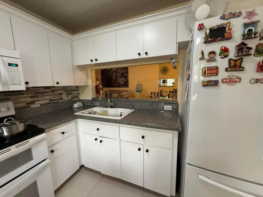 4550 Biddeford Avenue West Palm Beach FL 33417