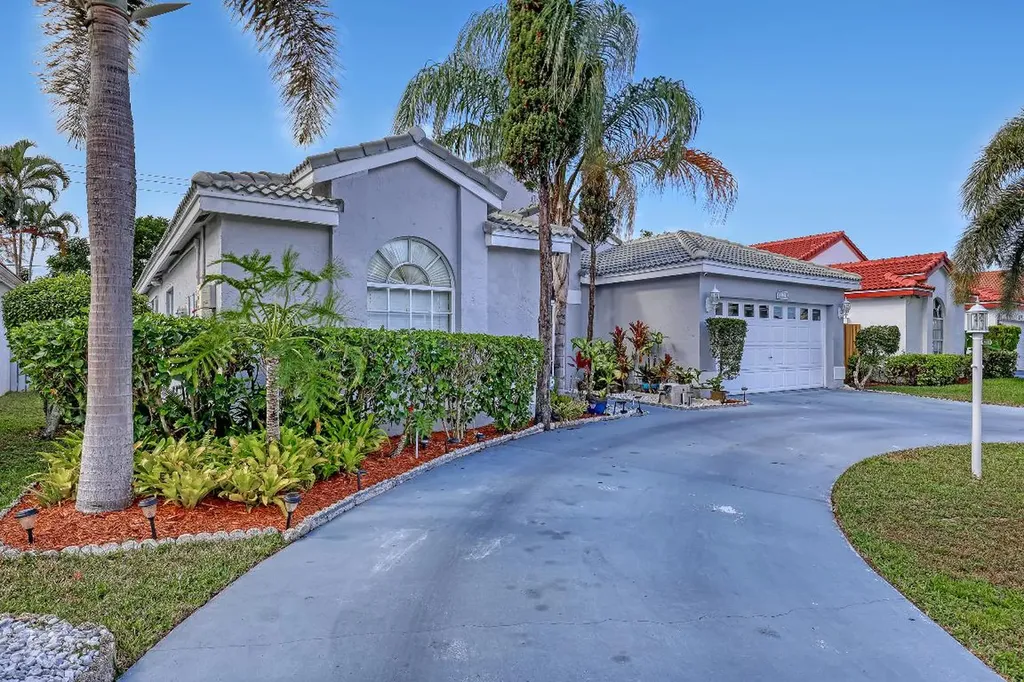 4941 Broadstone Circle West Palm Beach FL 33417