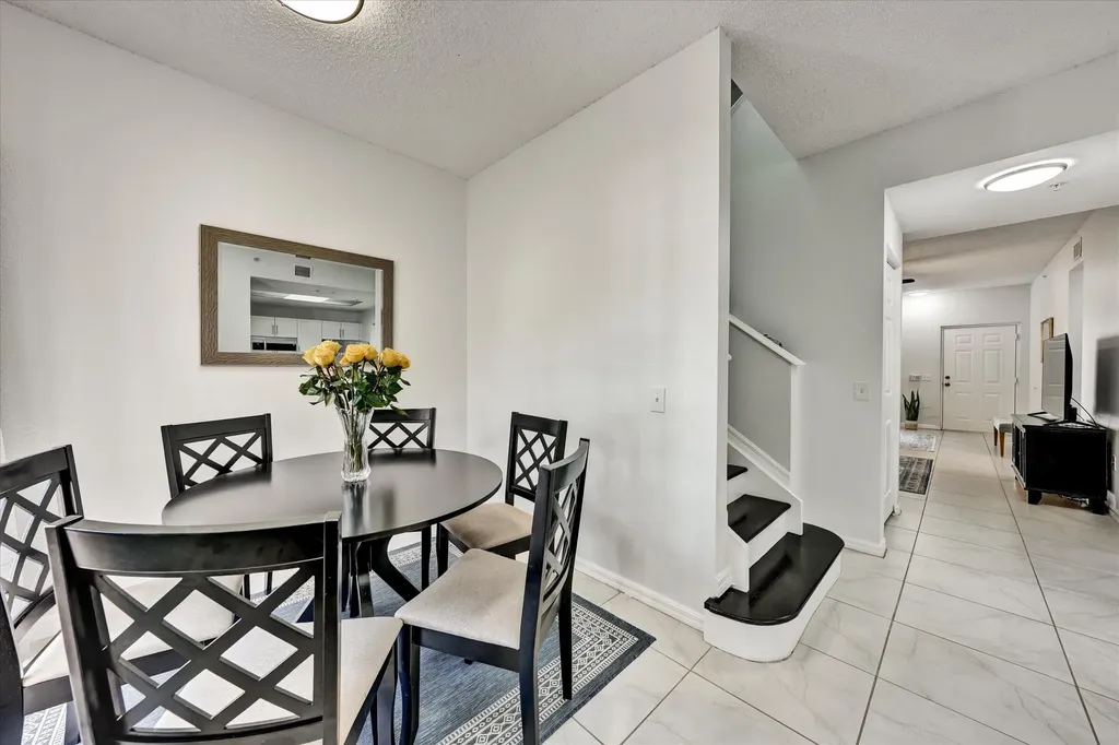2803 Sarento Place Palm Beach Gardens FL 33410