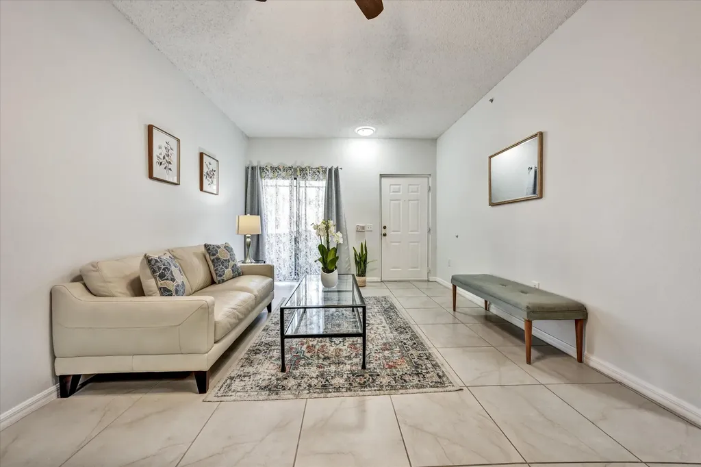 2803 Sarento Place Palm Beach Gardens FL 33410