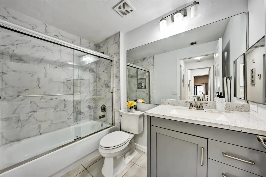 2803 Sarento Place Palm Beach Gardens FL 33410