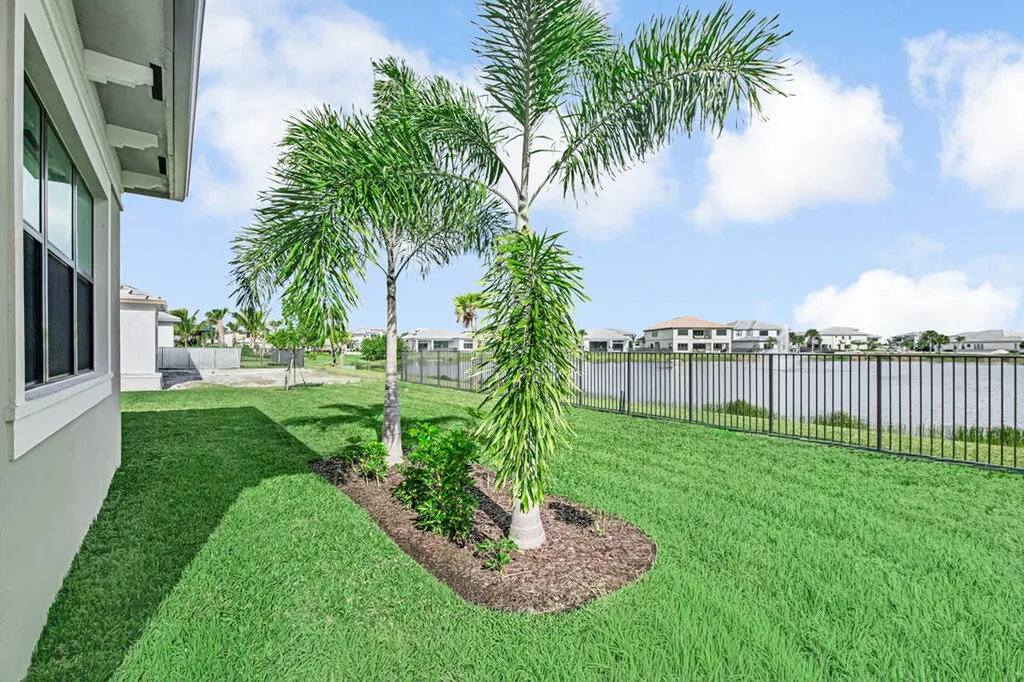 10028 Cloud View Palm Beach Gardens FL 33412