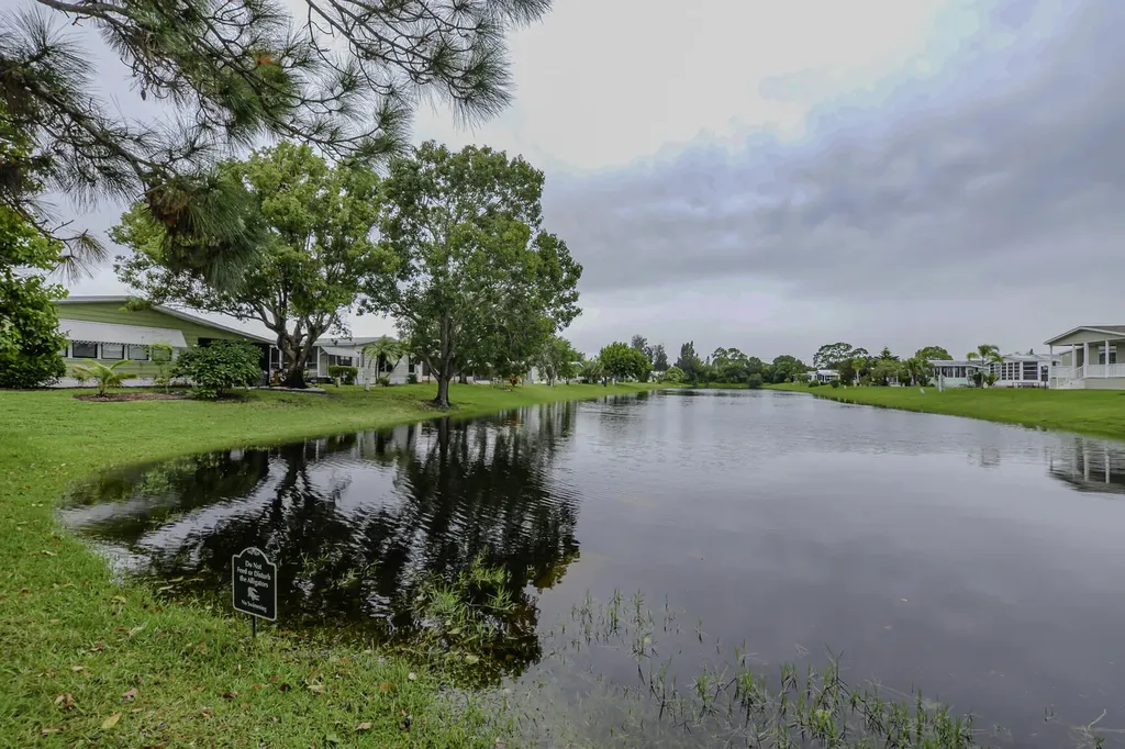 8203 Cinnamon Lane Port St Lucie FL 34952