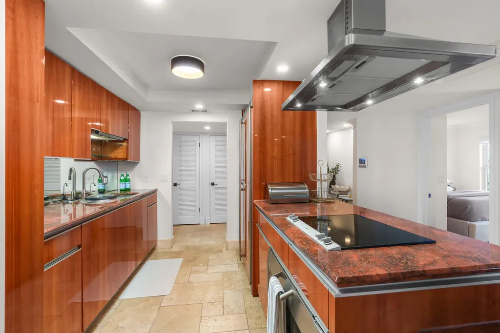 1111 S Ocean Boulevard Boca Raton FL 33432