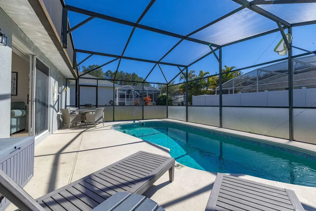 128 Pine Cone Drive Davenport FL 33897