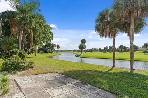 2435 Presidential Way West Palm Beach FL 33401