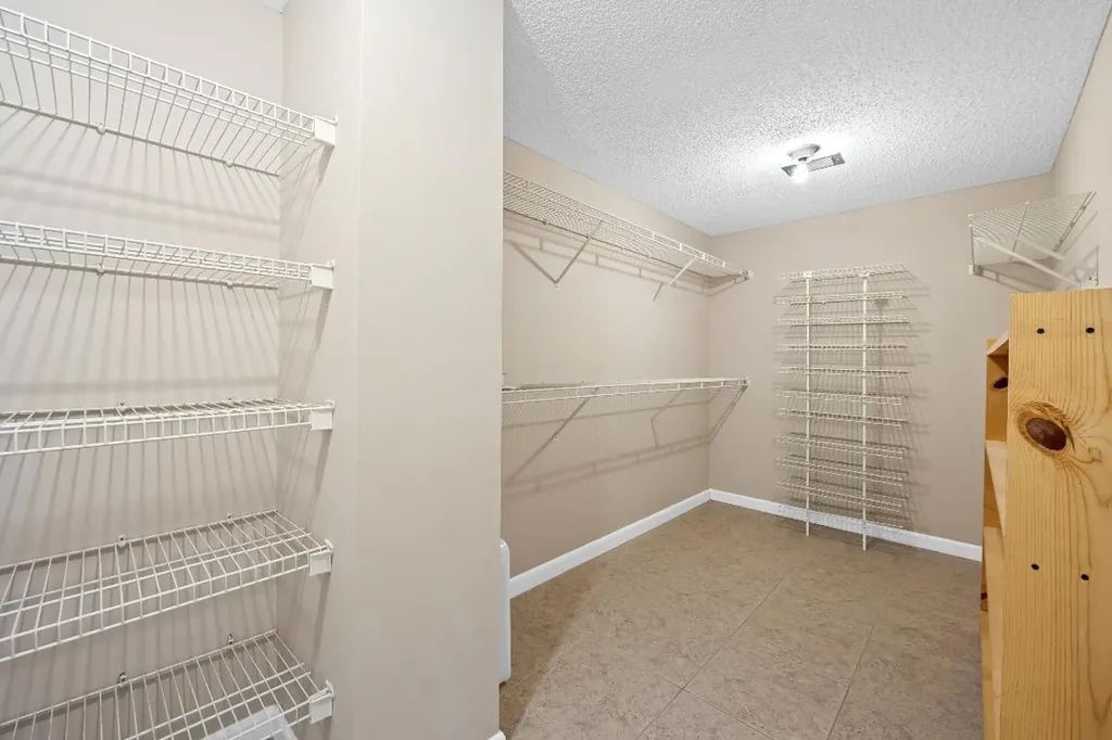 800 Jeffery Street Boca Raton FL 33487