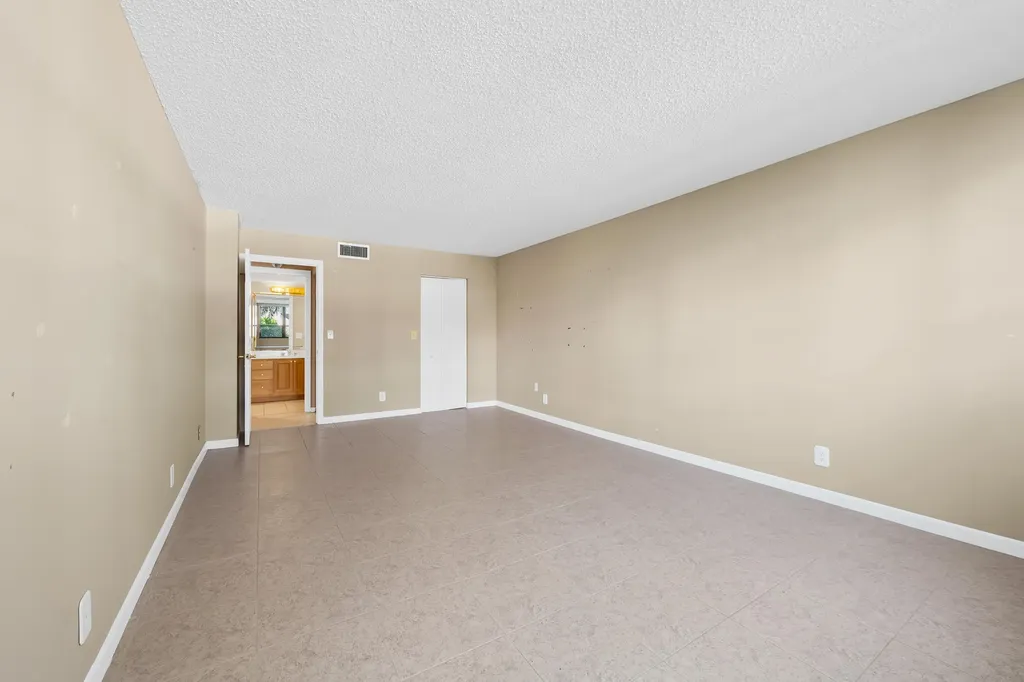 800 Jeffery Street Boca Raton FL 33487