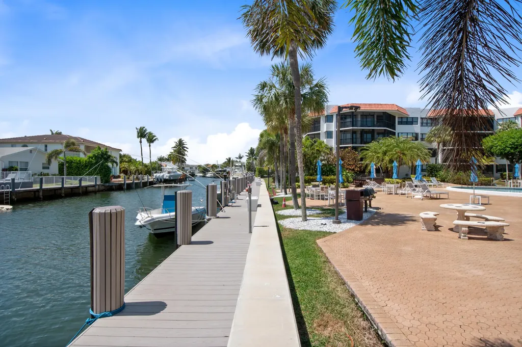 800 Jeffery Street Boca Raton FL 33487
