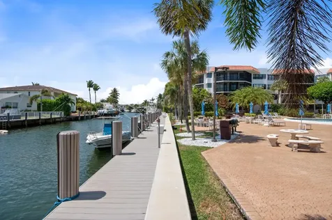 800 Jeffery Street Boca Raton FL 33487