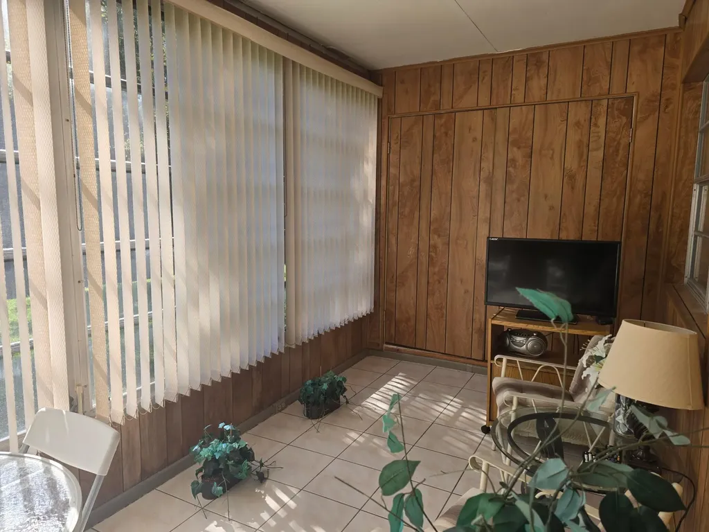 118 Lake Olive Drive West Palm Beach FL 33411