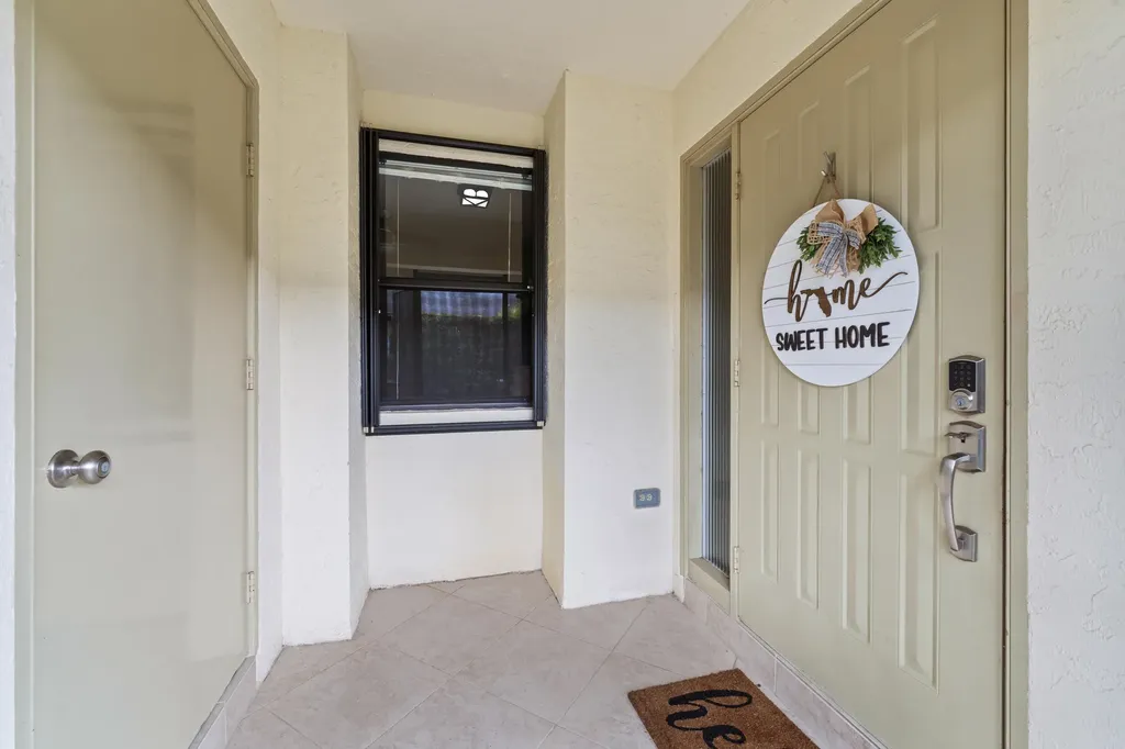 109 Half Moon Circle Jupiter FL 33458