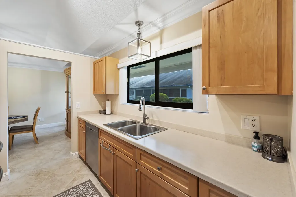 109 Half Moon Circle Jupiter FL 33458