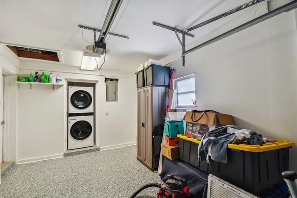 702 NE 10th Avenue Boynton Beach FL 33435