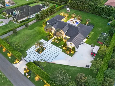 6463 NW 71st Terrace Parkland FL 33067