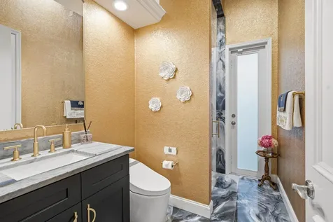 6321 Via Venetia N Delray Beach FL 33484
