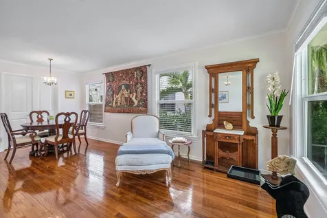 816 Avon Road West Palm Beach FL 33401