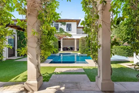 1053 N Lake Way Palm Beach FL 33480