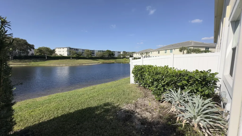 621 Parsons Way Deerfield Beach FL 33442