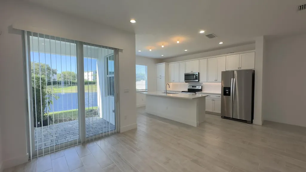 621 Parsons Way Deerfield Beach FL 33442
